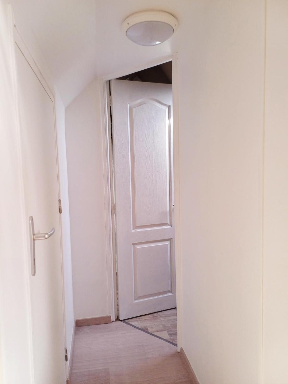 4 Minutes From Sainte-mere-eglise - Independent On First Floor Of Big House With Garden Apartment Fresville